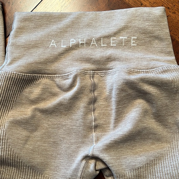 Alphalete Leggings XS - Picture 2 of 5